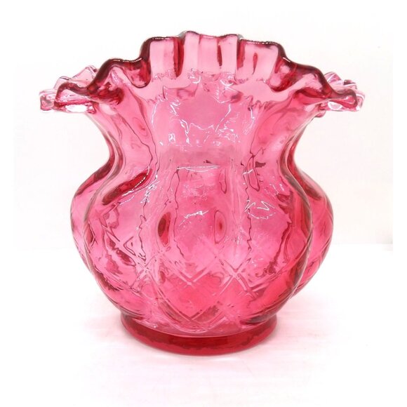 Fenton Cranberry Red Ruffled Edge Beaded Melon Vase preowned - Picture 2 of 4